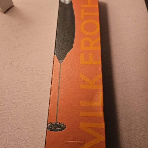 Milk Frother NIB - Picture 2 of 4